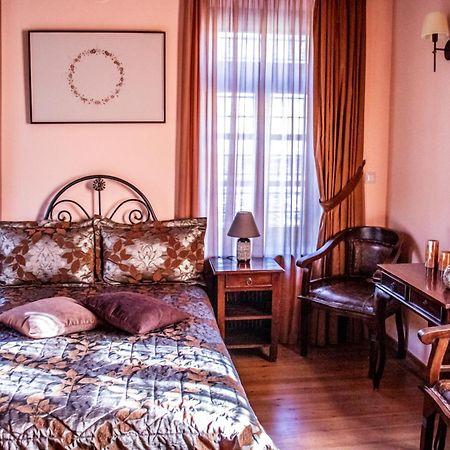 Archontiko Geki 1876 Hotel Papingo Buitenkant foto