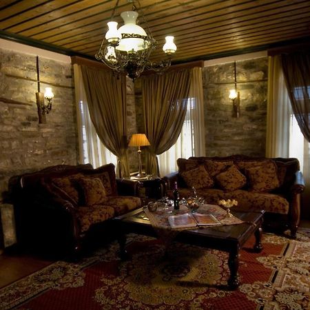 Archontiko Geki 1876 Hotel Papingo Buitenkant foto